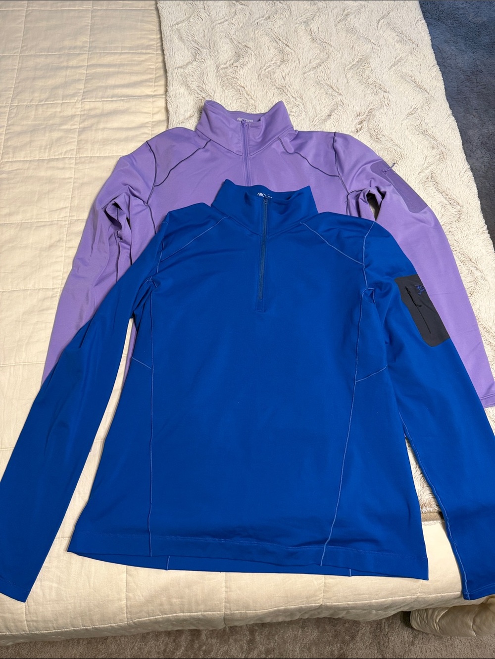 Arc'teryx Women's Rho light base layer  Half-Zip Pullover in Blue and Lavender